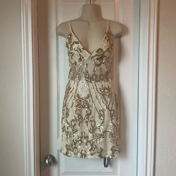 PrettyLittleThing | Dresses | Gold Sequined Dress | Poshmark